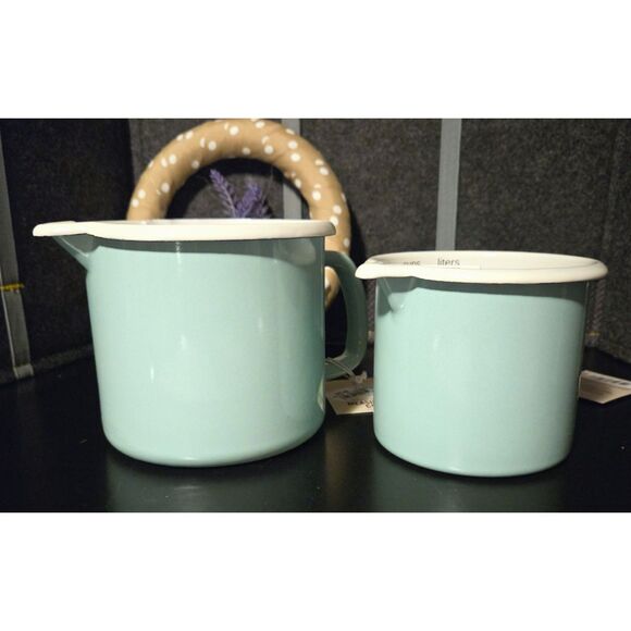 NWT - Martha Stewart Enamel on Steel Measuring Cups - Picture 1 of 6
